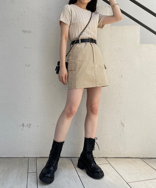 Chico(チコ)の「レザーベルト付きカーゴミニスカート(スカート・レディース・ブラック/ベージュ/カーキ・FREE)」の5枚目の写真