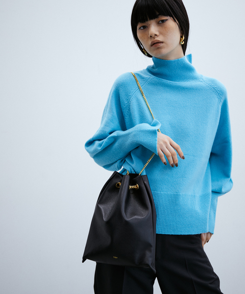 tov（トーヴ）の「【TOV】TOO - DRST（ショルダーバッグ・レディース・ブラック/オフホワイト/ボルドー・FREE）」の5枚目の写真