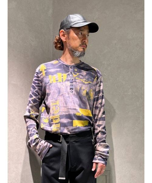 DIESEL(ディーゼル)の「メンズ Tシャツ 長そで カモフラ(Tシャツ/カットソー・メンズ・ライトブラウン/マルチ・MEDIUM/LARGE/SMALL/X-LARGE/XX-LARGE)」の20枚目の写真