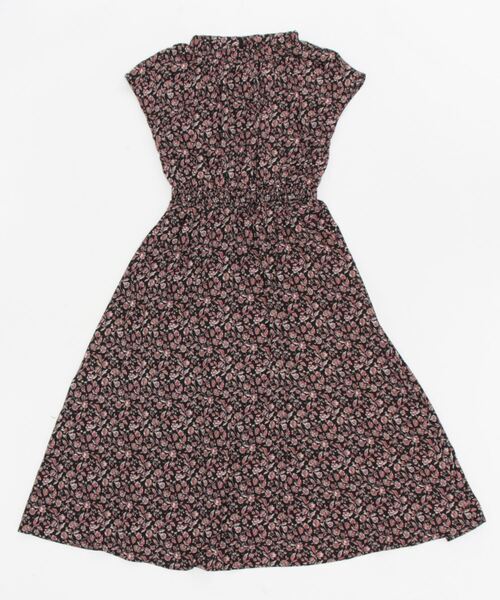 YECCA VECCA（イェッカヴェッカ）の「ヴィンテージフラワー柄ワンピース（ワンピース・レディース・ブラック/アイボリー・FREE）」の4枚目の写真