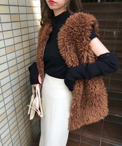 INGNI（イング）の「ファーベスト（ベスト・レディース・アイボリー/ブラウン/ブラック・M）」の15枚目の写真