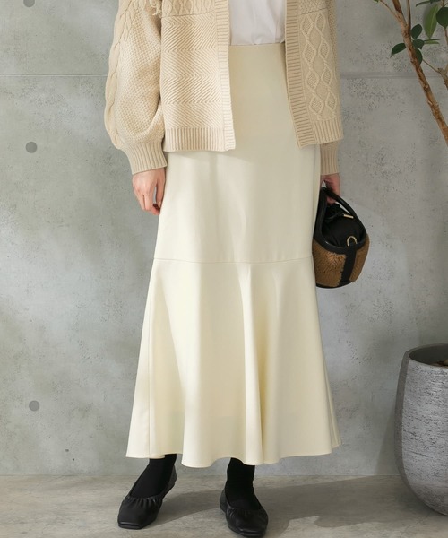 URBAN RESEARCH ROSSO（アーバンリサーチロッソ）の「切替マーメイドスカート（スカート・レディース・オフホワイト/キャメル/ブラウン系その他・38/36）」の4枚目の写真