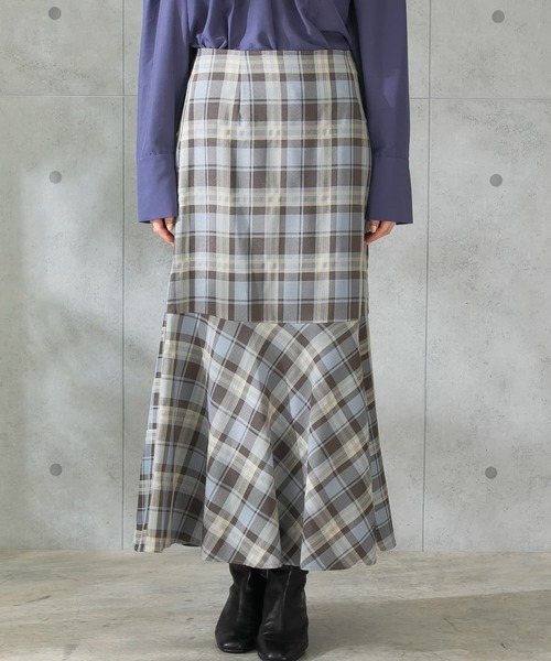 URBAN RESEARCH ROSSO（アーバンリサーチロッソ）の「切替マーメイドスカート（スカート・レディース・オフホワイト/キャメル/ブラウン系その他・38/36）」の22枚目の写真