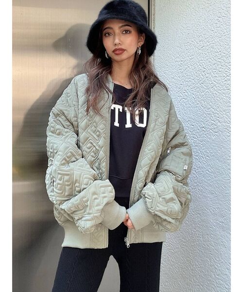 GYDA(ジェイダ)の「EVOLUTIONARY ドルマンスウェットトップス(スウェット・レディース・アイボリー/グレー/ブラック・FREE)」の9枚目の写真