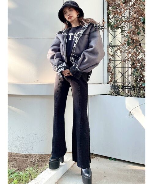 GYDA(ジェイダ)の「EVOLUTIONARY ドルマンスウェットトップス(スウェット・レディース・アイボリー/グレー/ブラック・FREE)」の16枚目の写真