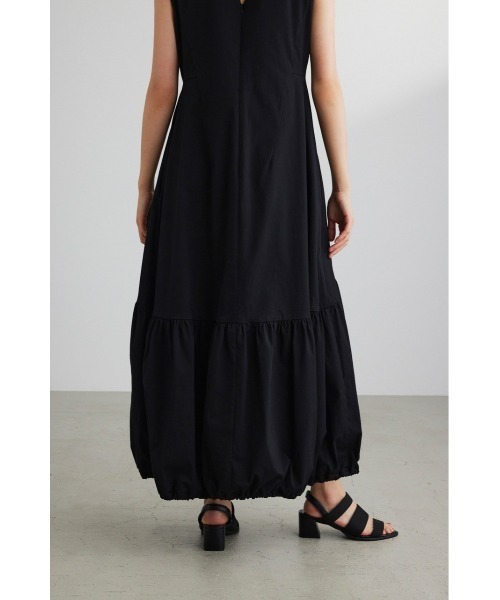STYLEMIXER(スタイルミキサー)の「ティアードギャザーバルーンワンピース(ワンピース・レディース・ベージュ/ブラック・SMALL/MEDIUM)」の10枚目の写真