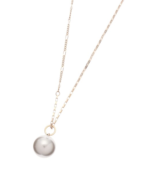 INDIVI（インディヴィ）の「◆ミドルパール調ネックレス（ネックレス・レディース・シルバー/ゴールド・00）」の2枚目の写真
