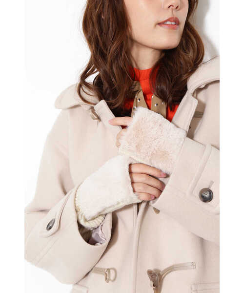 JILL STUART(ジルスチュアート)の「◆フェイクファーニットグローブ(手袋・レディース・ベージュ/ホワイト・FREE)」の3枚目の写真
