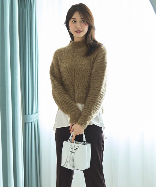 RUIRUE BOUTIQUE(ルイルエブティック)の「シャツレイヤード・フェザーヤーンニットトップス | ハイネック リブニット トップス 長袖 ベーシック シンプル(ニット/セーター・レディース・モカ/ブラック/カーキ・M/L)」の9枚目の写真