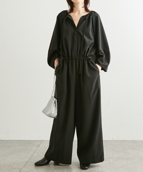 COLLAGE GALLARDAGALANTE(コラージュガリャルダガランテ)の「ボリュームギャザーコンビネゾン(つなぎ/オールインワン・レディース・ブラック/キナリ・FREE)」の2枚目の写真