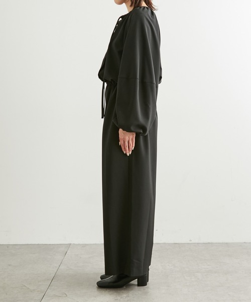 COLLAGE GALLARDAGALANTE(コラージュガリャルダガランテ)の「ボリュームギャザーコンビネゾン(つなぎ/オールインワン・レディース・ブラック/キナリ・FREE)」の5枚目の写真