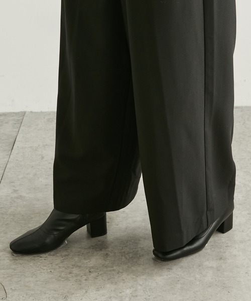 COLLAGE GALLARDAGALANTE(コラージュガリャルダガランテ)の「ボリュームギャザーコンビネゾン(つなぎ/オールインワン・レディース・ブラック/キナリ・FREE)」の21枚目の写真