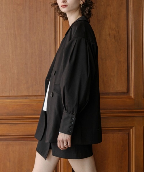WILLFULLY（ウィルフリー）の「asymmetry design tuck volume sleeve JK（テーラードジャケット・レディース・ブラック/チャコール・FREE）」の18枚目の写真