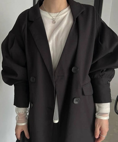 WILLFULLY（ウィルフリー）の「asymmetry design tuck volume sleeve JK（テーラードジャケット・レディース・ブラック/チャコール・FREE）」の5枚目の写真