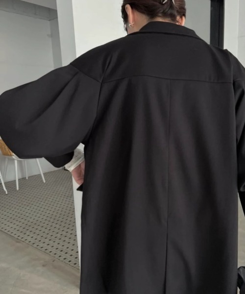WILLFULLY（ウィルフリー）の「asymmetry design tuck volume sleeve JK（テーラードジャケット・レディース・ブラック/チャコール・FREE）」の7枚目の写真