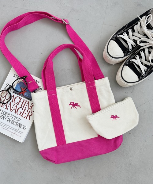 POLOCHAMPS(ポロチャンプス)の「POLOCHAMPS/ポロチャンプス 別注 ポーチ付き 刺繍キャンバストートバッグ(トートバッグ・レディース・ネイビー/ベージュ/ピンク/グリーン/ブラック・FREE)」の5枚目の写真