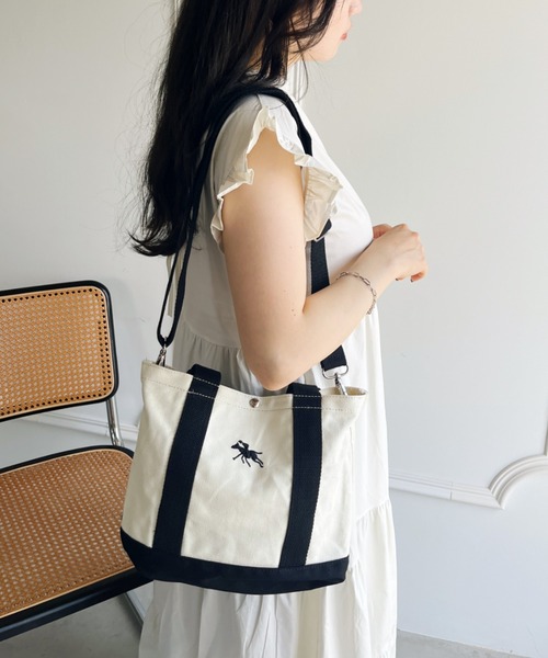POLOCHAMPS(ポロチャンプス)の「POLOCHAMPS/ポロチャンプス 別注 ポーチ付き 刺繍キャンバストートバッグ(トートバッグ・レディース・ネイビー/ベージュ/ピンク/グリーン/ブラック・FREE)」の9枚目の写真