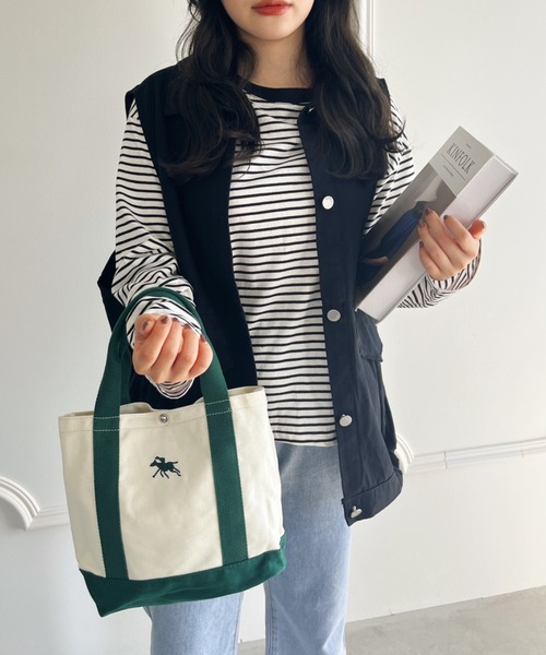 POLOCHAMPS(ポロチャンプス)の「POLOCHAMPS/ポロチャンプス 別注 ポーチ付き 刺繍キャンバストートバッグ(トートバッグ・レディース・ネイビー/ベージュ/ピンク/グリーン/ブラック・FREE)」の16枚目の写真
