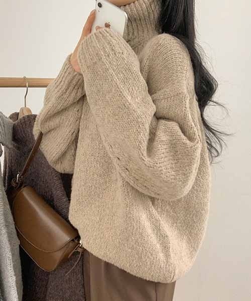 BEIDELLI（ベイデリー）の「[BELLIDE MADE] ルーズフィットリブタートルネックニット（ニット/セーター・レディース・グレー/ベージュ・FREE）」の7枚目の写真