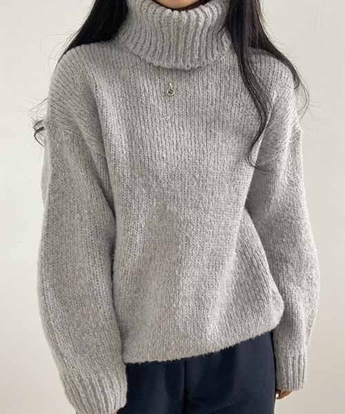 BEIDELLI（ベイデリー）の「[BELLIDE MADE] ルーズフィットリブタートルネックニット（ニット/セーター・レディース・グレー/ベージュ・FREE）」の13枚目の写真
