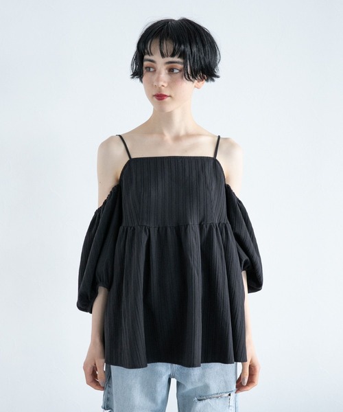 PAGEBOY（ページボーイ）の「オープンショルダーブラウス（シャツ/ブラウス・レディース・オフホワイト/ブラック・FREE）」の6枚目の写真
