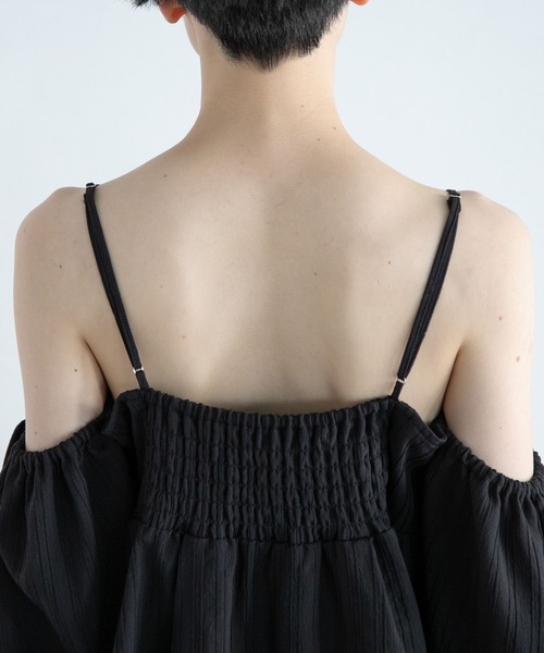 PAGEBOY（ページボーイ）の「オープンショルダーブラウス（シャツ/ブラウス・レディース・オフホワイト/ブラック・FREE）」の12枚目の写真
