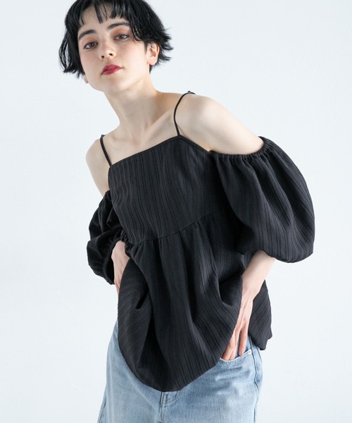 PAGEBOY（ページボーイ）の「オープンショルダーブラウス（シャツ/ブラウス・レディース・オフホワイト/ブラック・FREE）」の15枚目の写真