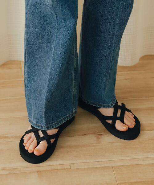 SENSE OF PLACE by URBAN RESEARCH(センスオブプレイスバイアーバンリサーチ)の「Teva OLOWAHU(サンダル・レディース・ブラック・22/24/23)」の12枚目の写真