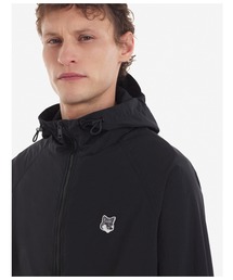 メゾンキツネ ナイロンジャケット ウィンドブレーカー アウター Maison Kitsune（メゾンキツネ）の「TECHNICAL WINDBREAKER
