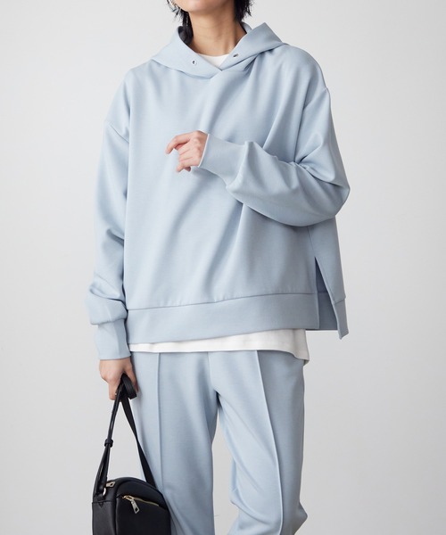 for/c(フォーシー)の「ダンボールパーカー【サスティナブル】(パーカー・レディース・グレイッシュブルー/ブラック・M/L)」の8枚目の写真