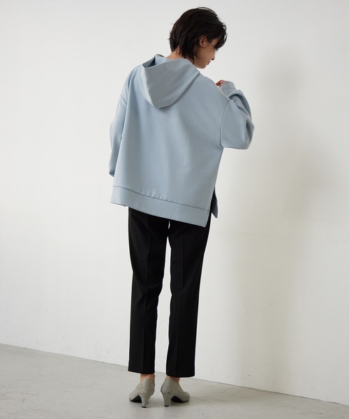for/c(フォーシー)の「ダンボールパーカー【サスティナブル】(パーカー・レディース・グレイッシュブルー/ブラック・M/L)」の11枚目の写真