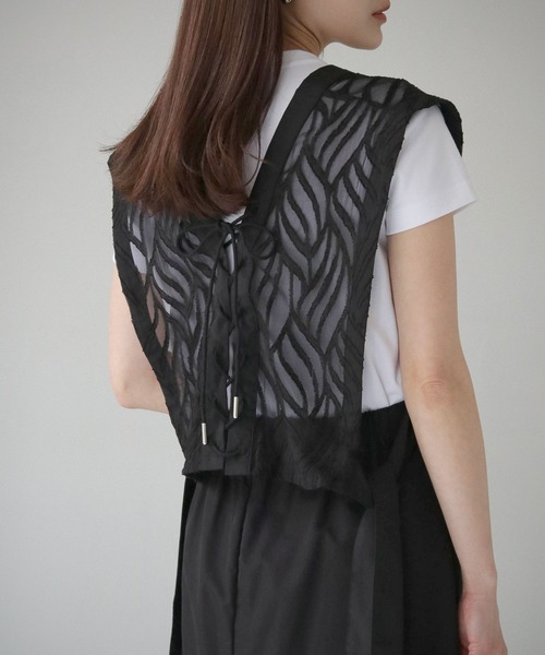 cheriella(シェリエラ)の「【cheriella】WEB限定リーフシアースピンドルブラウス(シャツ/ブラウス・レディース・ブラック/アイボリー・M)」の14枚目の写真