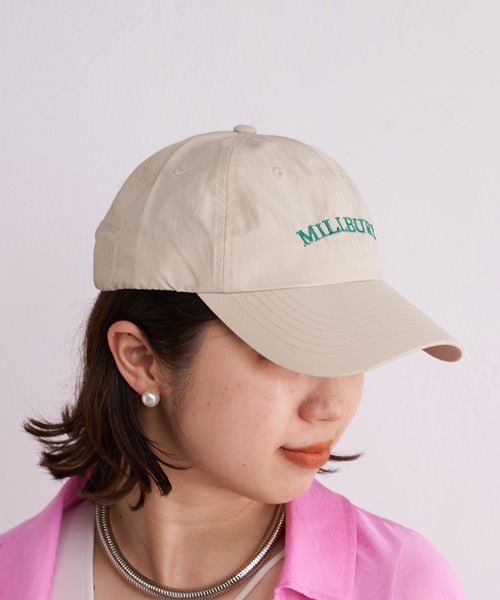 Omekashi（オメカシ）の「MILLBURY CAP（キャップ・レディース・ベージュ/オフホワイト/パープル・FREE）」の3枚目の写真