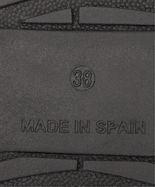 AP STUDIO（エーピーストゥディオ）の「《追加2》【VINILO/ヴィニーロ】グルカサンダル（サンダル・レディース・ブラック/アイボリー・36/37/38/39）」の22枚目の写真