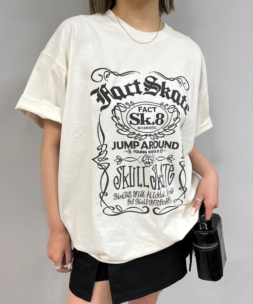 WHO'S WHO gallery（フーズフーギャラリー）の「COOPER FACTラベルピグメントビッグTEE（Tシャツ/カットソー・レディース・ホワイト/ブラック・FREE）」の2枚目の写真