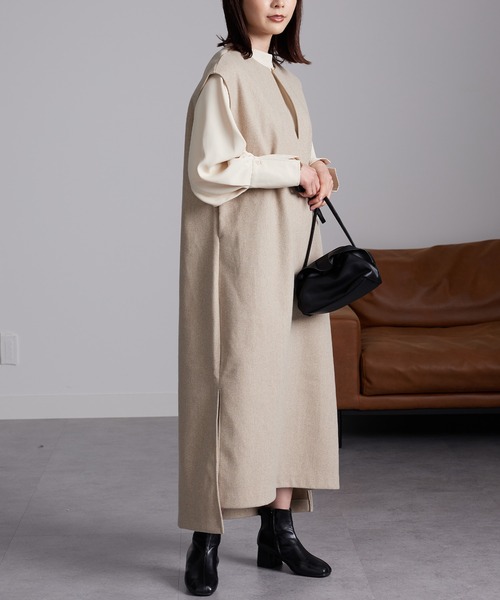 RANAN（ラナン）の「ウールライク深Ｖネックジャンパースカート（ジャンパースカート・レディース・ベージュ系1/ブラック・L/LL/M）」の18枚目の写真