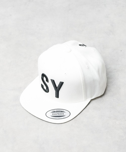 SY32 by SWEET YEARS(エスワイサーティトゥバイスィートイヤーズ)の「/SY32 by SWEET YEARS/3D LOGO CAP(キャップ・メンズ・ホワイト×ブラック/ブラック×ホワイト/ブラック×ゴールド・FREE)」の1枚目の写真