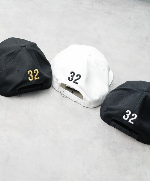 SY32 by SWEET YEARS(エスワイサーティトゥバイスィートイヤーズ)の「/SY32 by SWEET YEARS/3D LOGO CAP(キャップ・メンズ・ホワイト×ブラック/ブラック×ホワイト/ブラック×ゴールド・FREE)」の5枚目の写真
