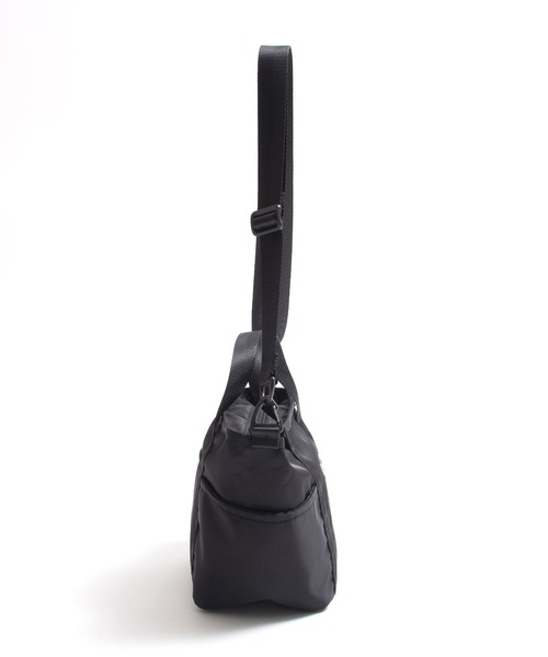 Arnold Palmer（アーノルドパーマー）の「ナイロン ツイル 10ポケット シェア トート（トートバッグ・レディース・ブラック/ベージュ/ネイビー・F）」の6枚目の写真