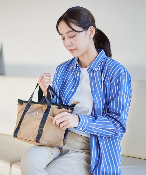 Arnold Palmer（アーノルドパーマー）の「ナイロン ツイル 10ポケット シェア トート（トートバッグ・レディース・ブラック/ベージュ/ネイビー・F）」の18枚目の写真