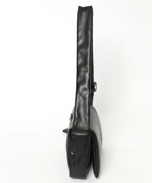 LOWRYS FARM(ローリーズファーム)の「ナカワタフラップショルダーBAG 974765(ショルダーバッグ・レディース・ホワイト/ブラック/パープル・FREE)」の11枚目の写真