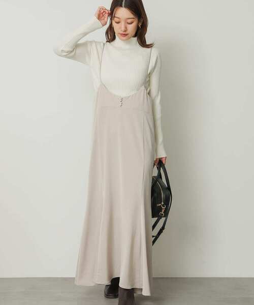 【即日発送】SENEE サテンキャミワンピース アイボリー　S SENEE サテンキャミワンピース 即日発送】SENEE サテンキャミ