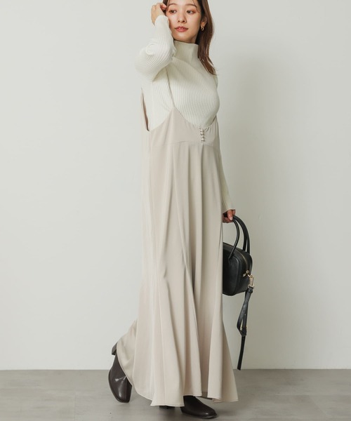 SENSE OF PLACE by URBAN RESEARCH（センスオブプレイスバイアーバンリサーチ）の「サテンキャミワンピース（ワンピース・レディース・グリーン/ライトベージュ/ブラック・ONE/S）」の6枚目の写真