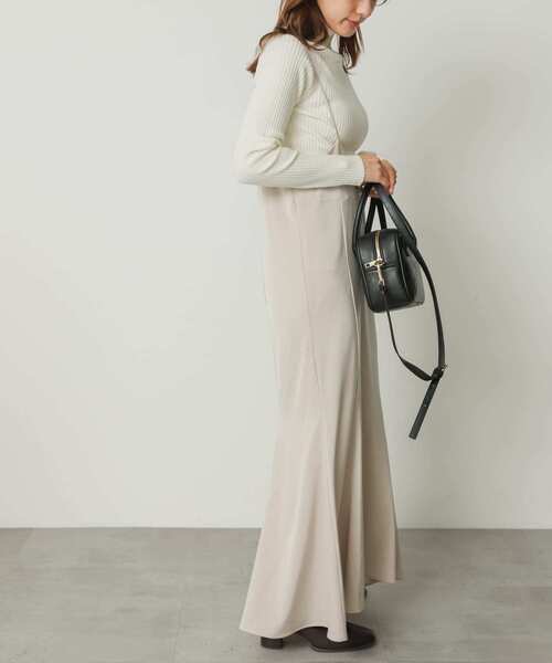 SENSE OF PLACE by URBAN RESEARCH（センスオブプレイスバイアーバンリサーチ）の「サテンキャミワンピース（ワンピース・レディース・グリーン/ライトベージュ/ブラック・ONE/S）」の7枚目の写真