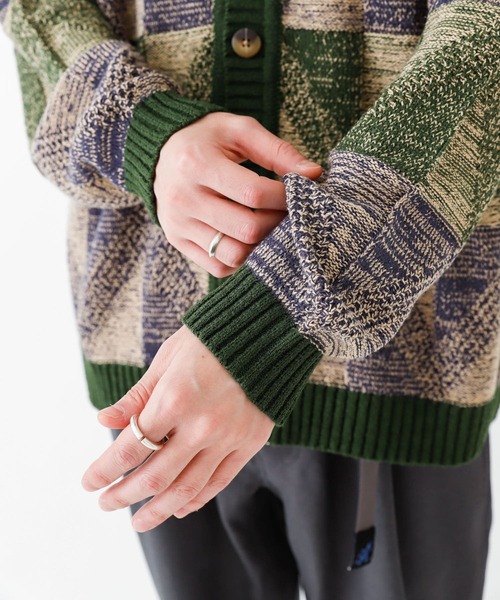 URBAN RESEARCH Sonny Label（アーバンリサーチサニーレーベル）の「『洗濯可』幾何学柄ジャガードカーディガン（カーディガン/ボレロ・メンズ・ベージュ系その他/グリーン系その他/イエロー系その他・LARGE/MEDIUM）」の19枚目の写真