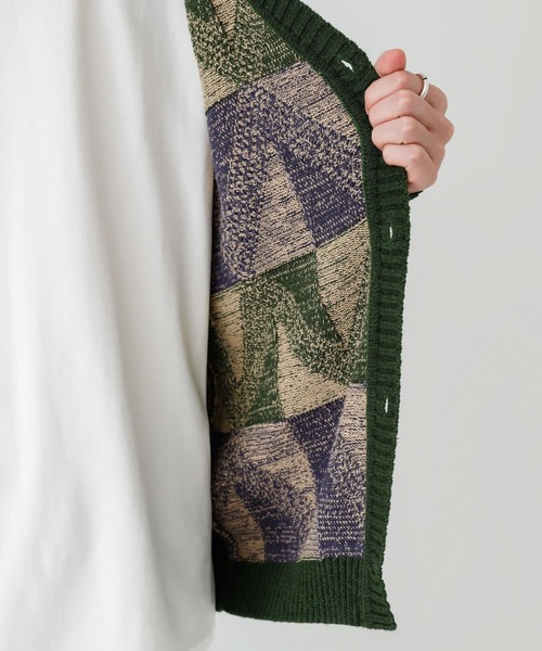 URBAN RESEARCH Sonny Label（アーバンリサーチサニーレーベル）の「『洗濯可』幾何学柄ジャガードカーディガン（カーディガン/ボレロ・メンズ・ベージュ系その他/グリーン系その他/イエロー系その他・LARGE/MEDIUM）」の20枚目の写真