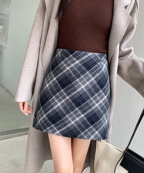 LAC-VERT（ラック・ヴェール）の「裏地パンツ付きチェックスカート（スカート・レディース・ブラウン/グレー・S/M）」の14枚目の写真