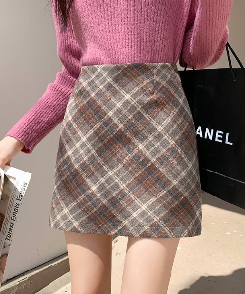 LAC-VERT（ラック・ヴェール）の「裏地パンツ付きチェックスカート（スカート・レディース・ブラウン/グレー・S/M）」の15枚目の写真