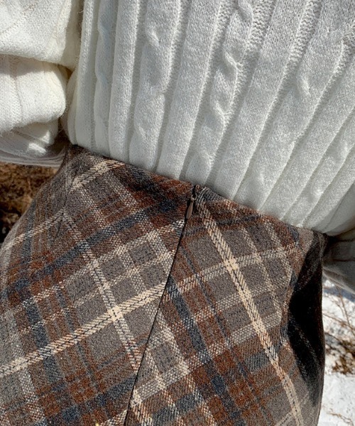 LAC-VERT（ラック・ヴェール）の「裏地パンツ付きチェックスカート（スカート・レディース・ブラウン/グレー・S/M）」の19枚目の写真