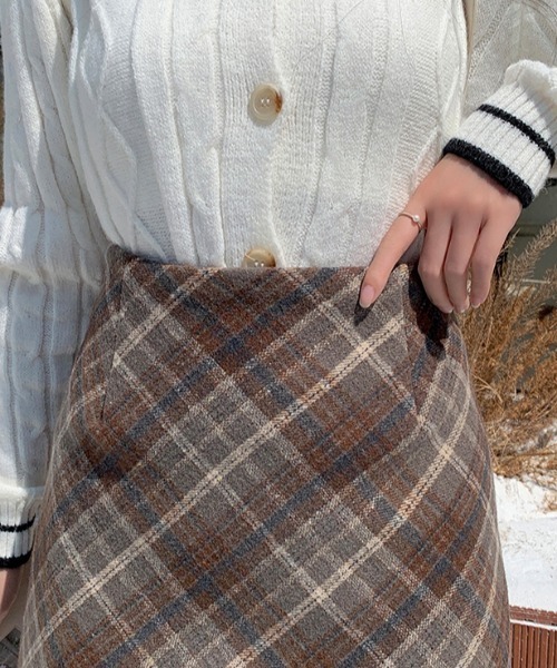 LAC-VERT（ラック・ヴェール）の「裏地パンツ付きチェックスカート（スカート・レディース・ブラウン/グレー・S/M）」の21枚目の写真